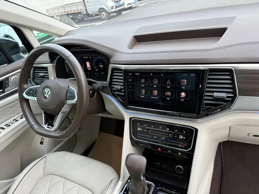 Volkswagen Viloran 2020 380TSI Flagship Edition 2021 - thumbnail 22