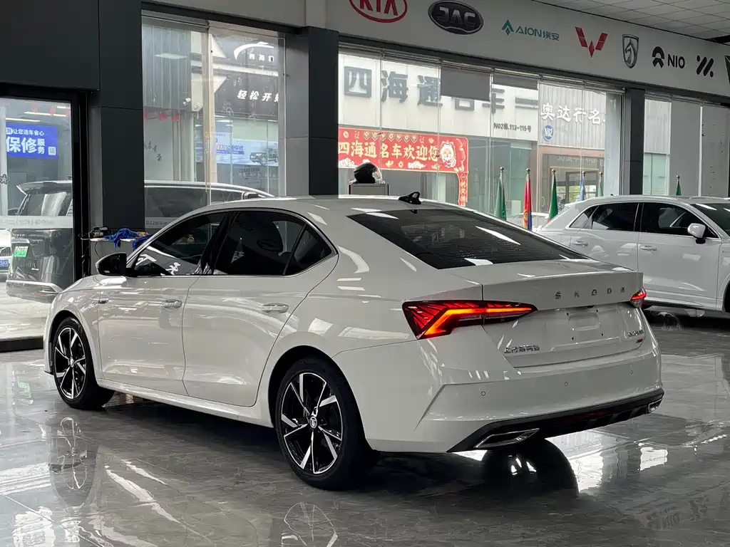 Skoda Skoda Octavia Pro 2022 TSI280 Exclusive Edition 2022 - thumbnail 15