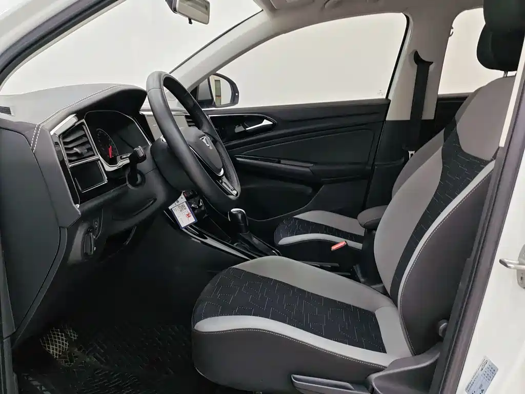 Jetta Jetta VS7 2021 1.4T Automatic Entry Edition 2022 - thumbnail 7