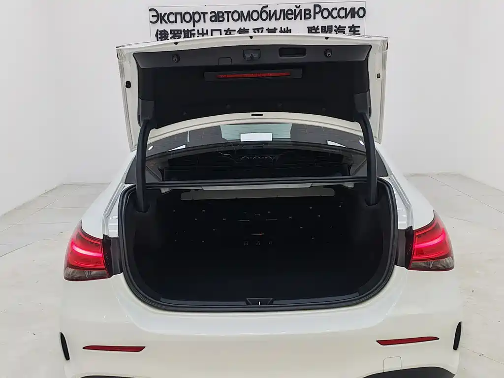 Mercedes-Benz Mercedes-Benz A-Class 2022 A 180 L Sport Sedan 2023 - thumbnail 14