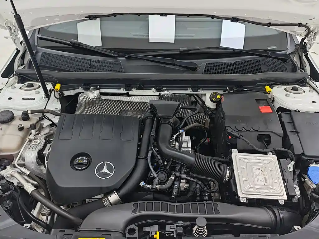Mercedes-Benz Mercedes-Benz A-Class 2022 A 180 L Sport Sedan 2023 - thumbnail 16