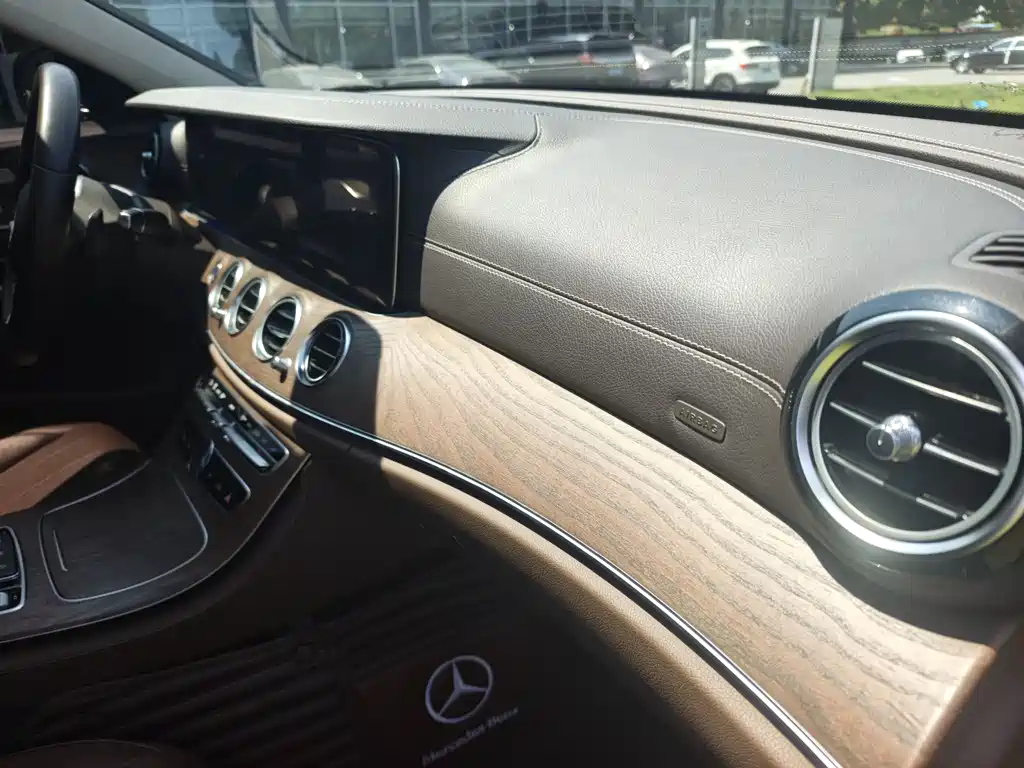 Mercedes-Benz Mercedes-Benz E-Class 2020 E 300 L Fashion 2020 - thumbnail 20
