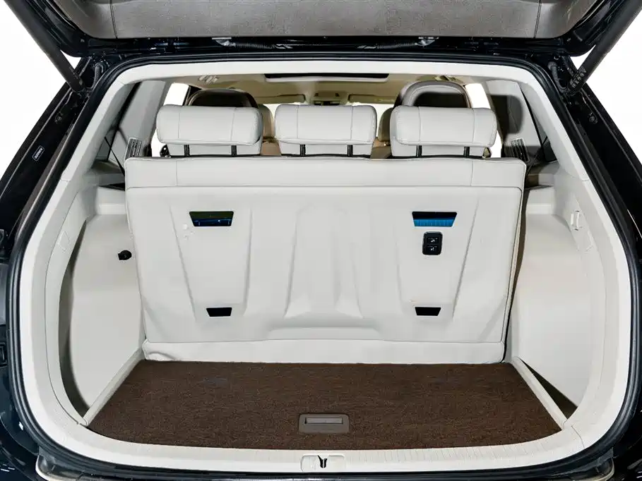 Volkswagen Viloran 2023 380TSI Prestige Edition 2023 - thumbnail 27