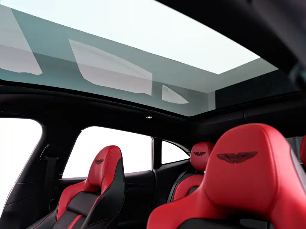 Aston Martin Aston Martin DBX707 2025 - thumbnail 22