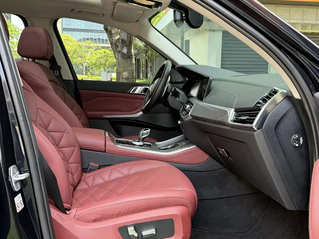 BMW BMW X5 2022 xDrive30Li M Sport Package 2022 - thumbnail 19