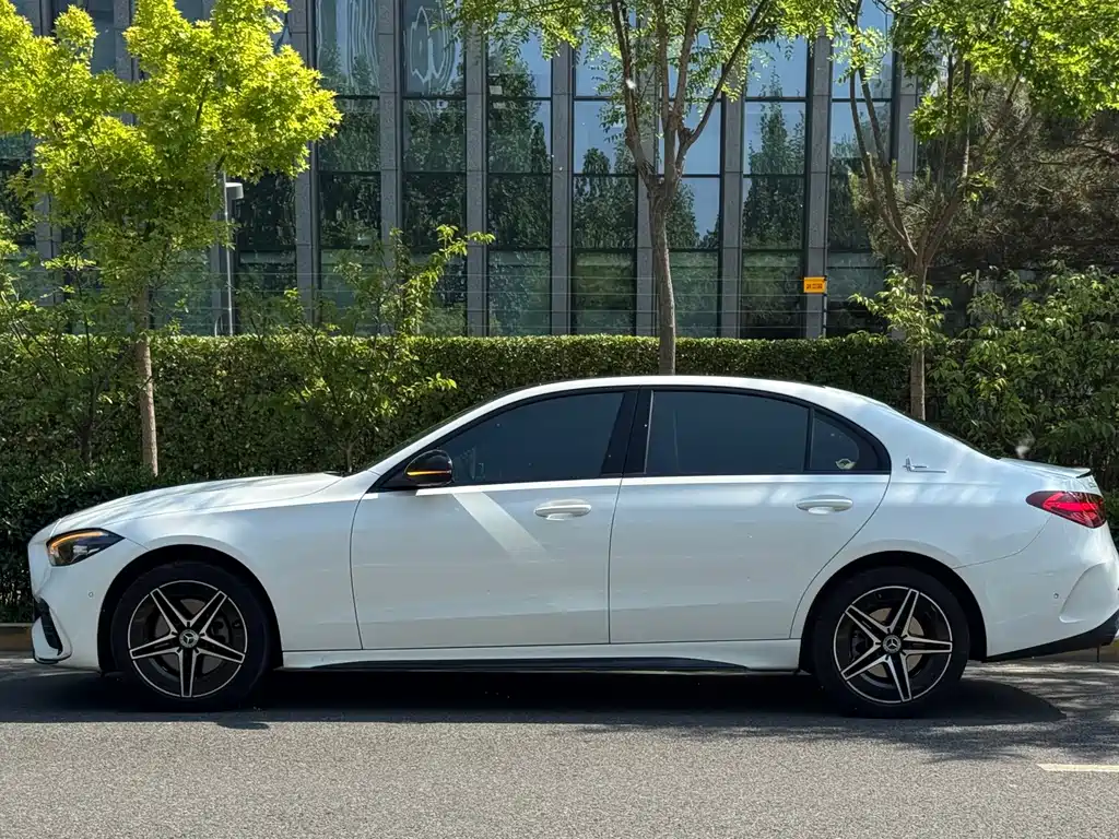 Mercedes-Benz Mercedes-Benz C-Class 2024 C 260 L皓夜运动版 2024 - thumbnail 3