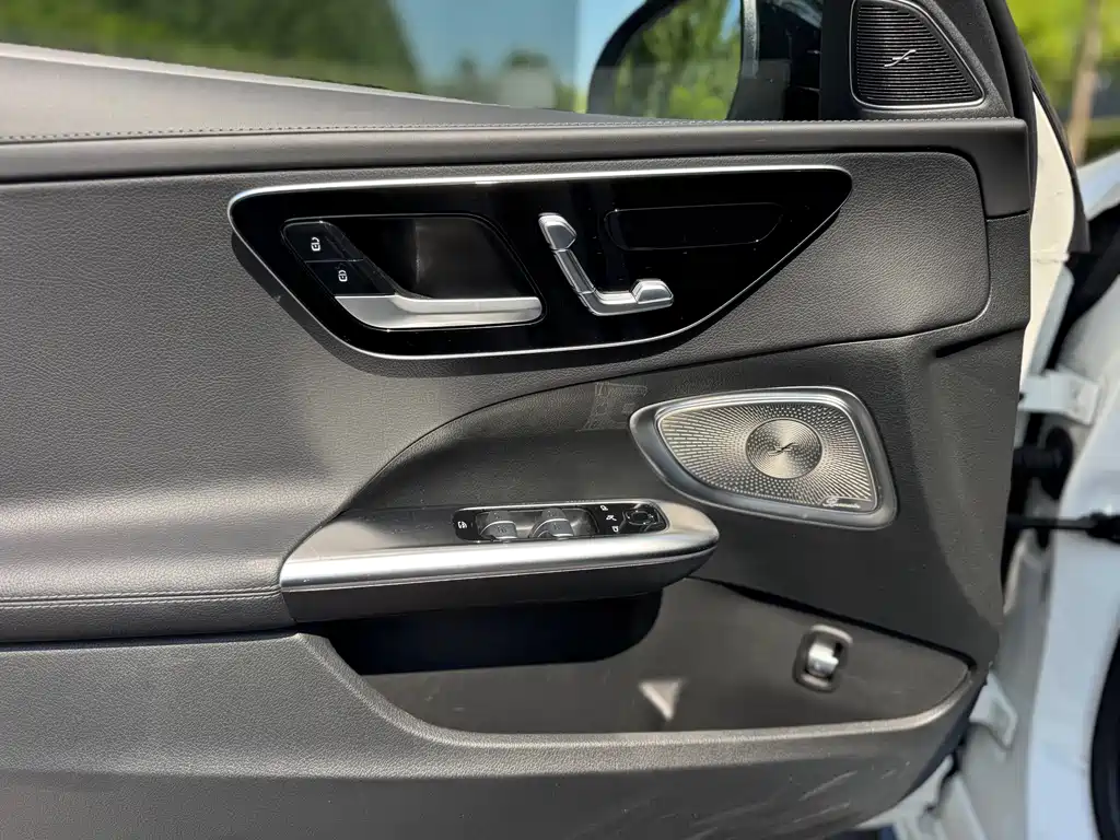 Mercedes-Benz Mercedes-Benz C-Class 2024 C 260 L皓夜运动版 2024 - thumbnail 8