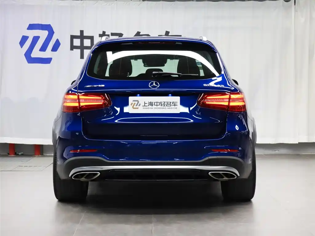 Mercedes-Benz 2017 Mercedes-AMG GLC 43 4MATIC Special Edition 2019 - thumbnail 4