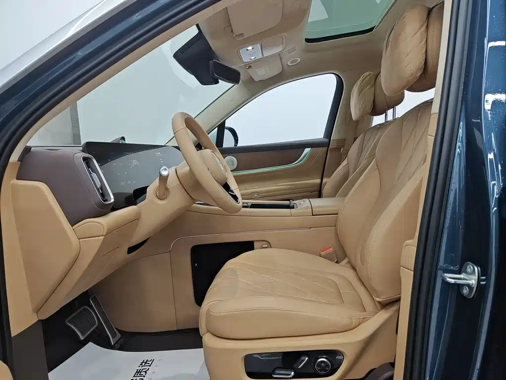 AITO Aito M9 2024 EREV Ultra Edition 52kWh 5-Seater 2024 - thumbnail 7