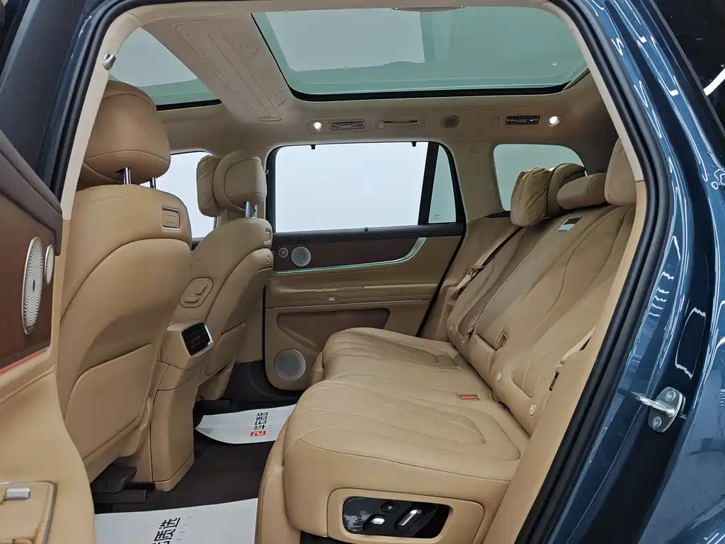 AITO Aito M9 2024 EREV Ultra Edition 52kWh 5-Seater 2024 - thumbnail 8