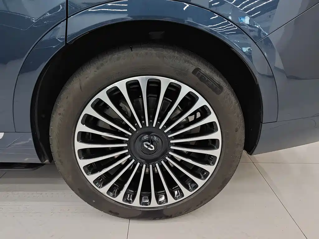AITO Aito M9 2024 EREV Ultra Edition 52kWh 5-Seater 2024 - thumbnail 17