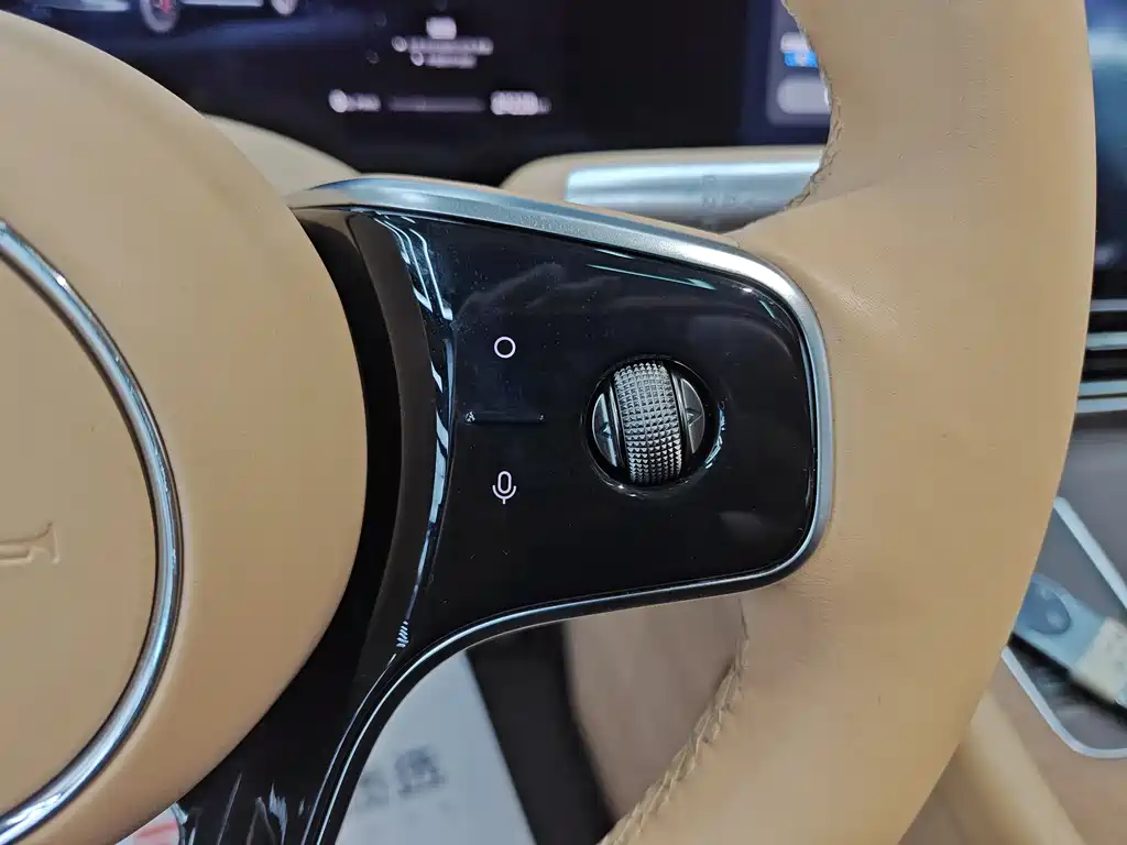 AITO Aito M9 2024 EREV Ultra Edition 52kWh 5-Seater 2024 - thumbnail 24