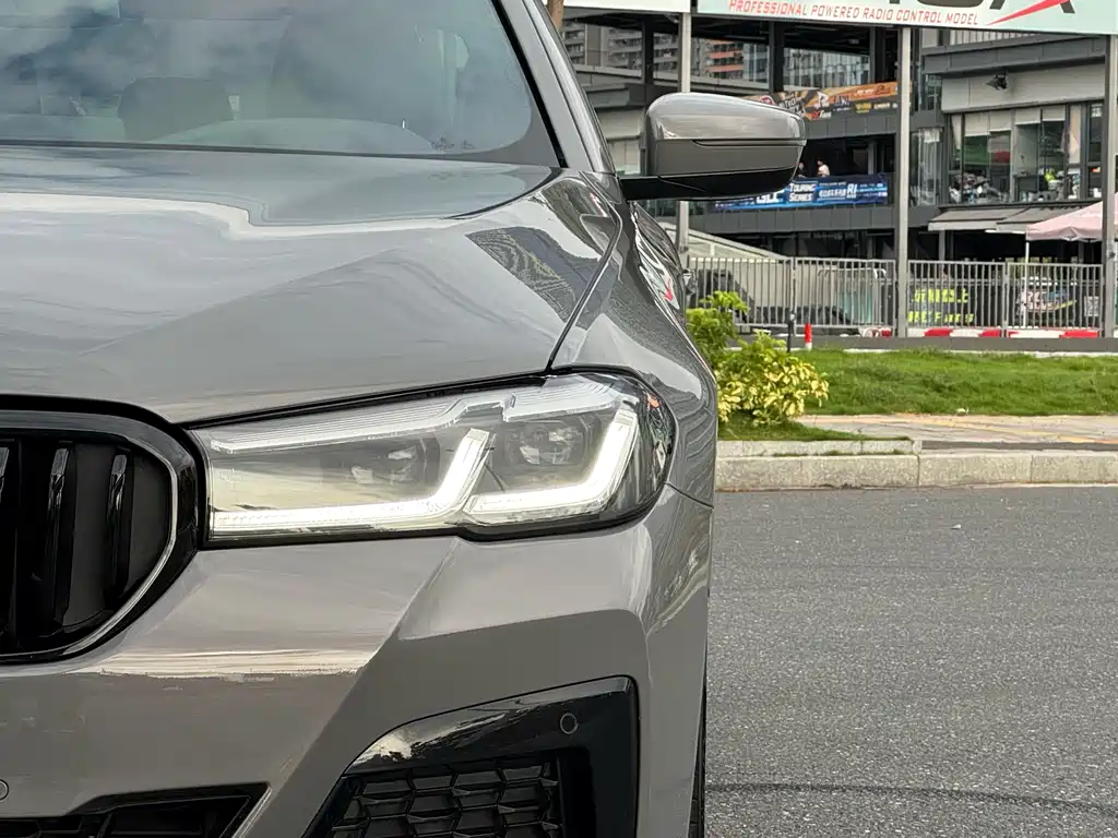 BMW BMW 5 Series Imported 2022 Facelift 540i M Sport Package 2022 - thumbnail 5
