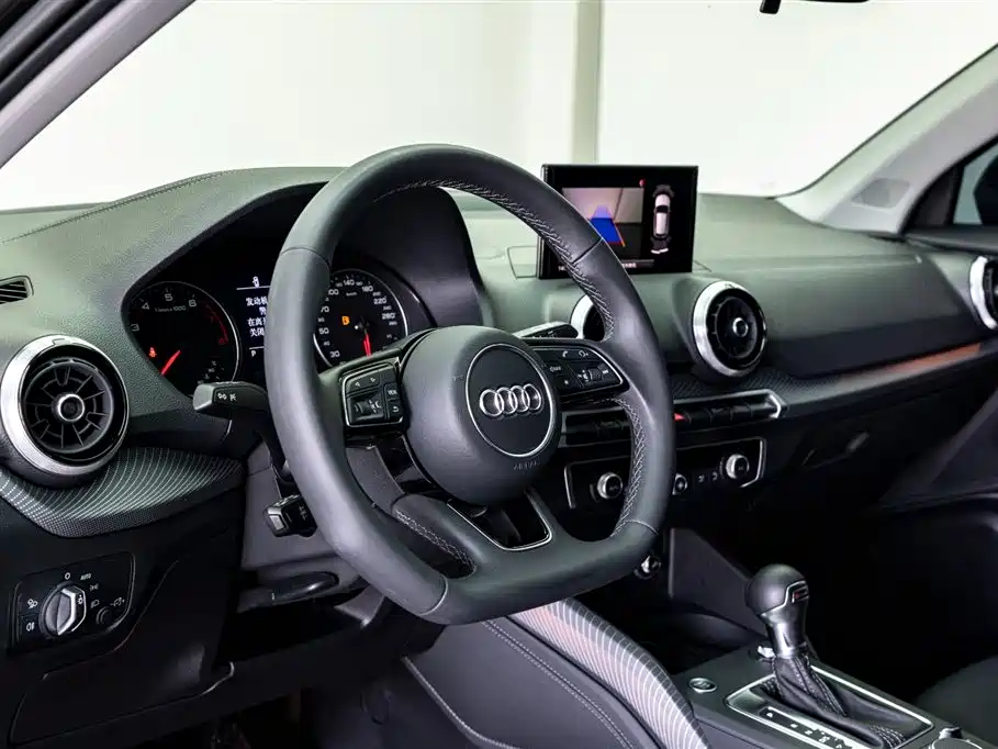 Audi Audi Q2L 2024 Facelift 35 TFSI Fashion Dynamic 2024 - thumbnail 18