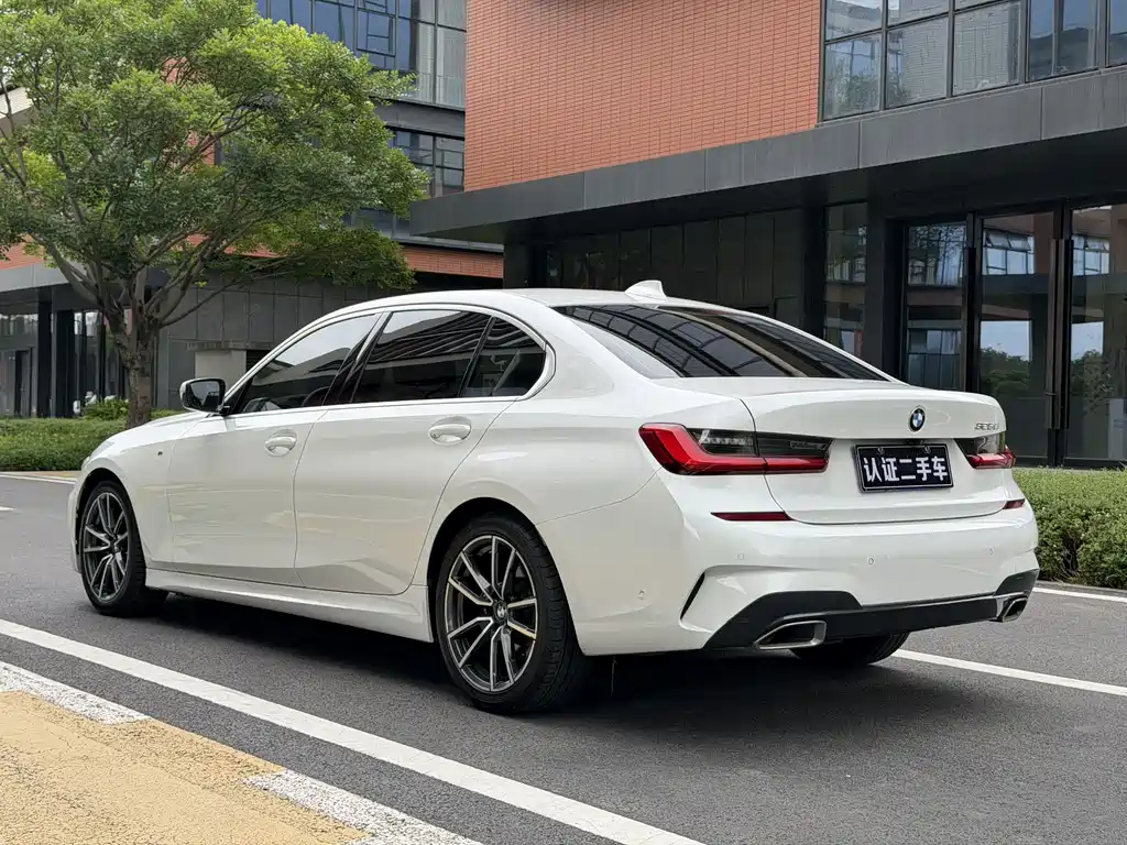 BMW BMW 3 Series 2021 Facelift 325Li M Sport Package 2021 - thumbnail 4
