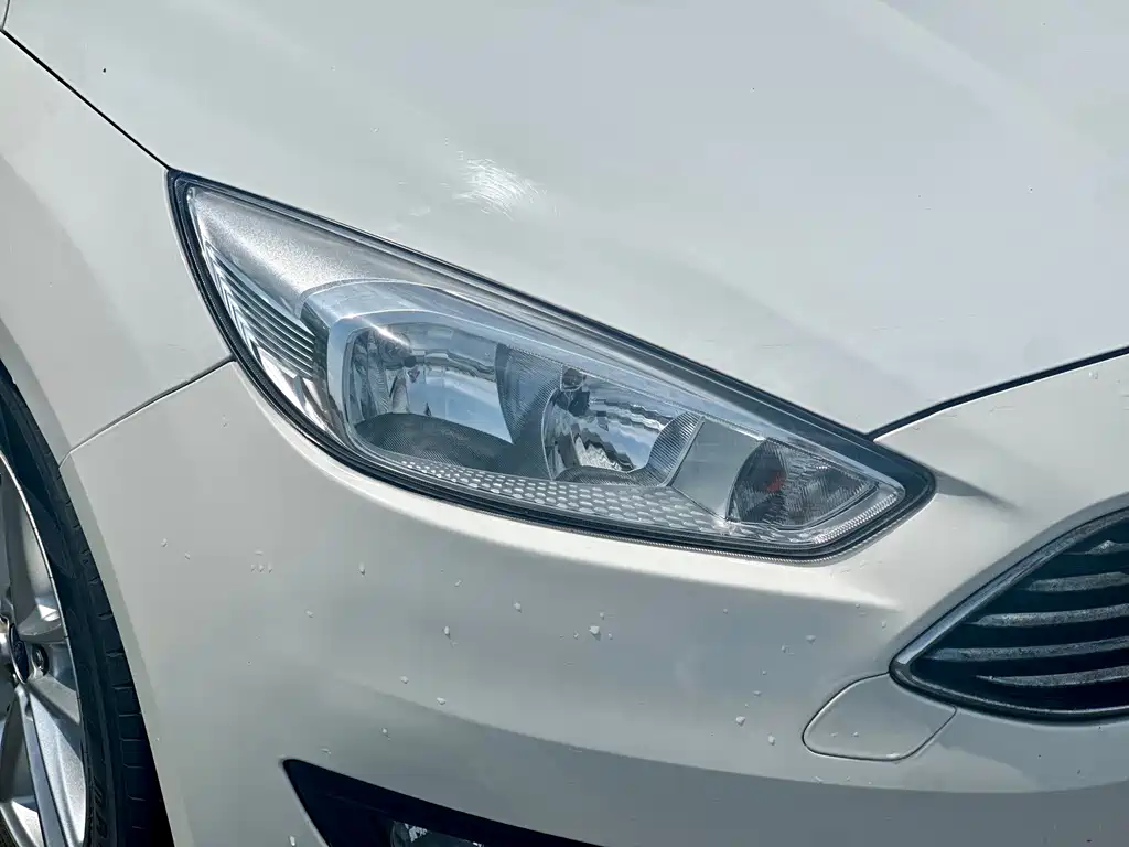 Ford Ford Focus 2015 Sedan 1.6L Manual Trend 2016 - thumbnail 13