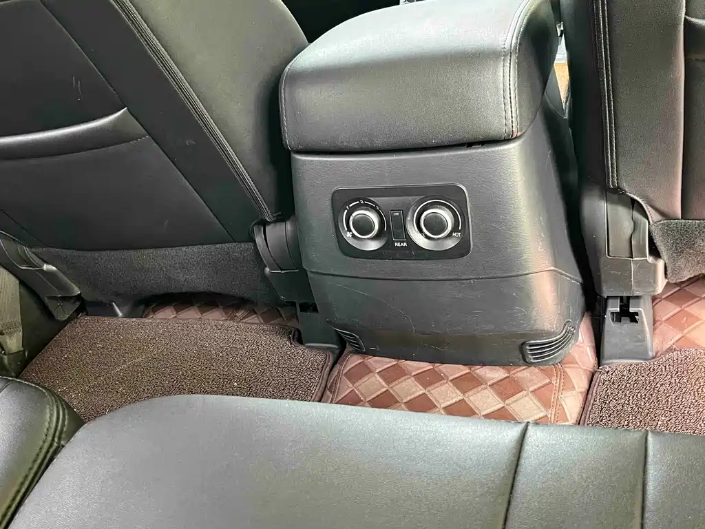 Mitsubishi Mitsubishi Pajero 2019 3.0L Automatic Standard Edition 2019 - thumbnail 16