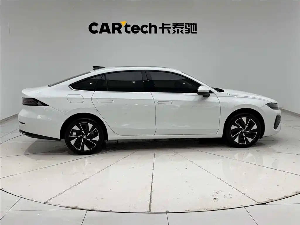 Volkswagen Sagitar 2026 L 300TSI DSG Elite 2025 - thumbnail 12