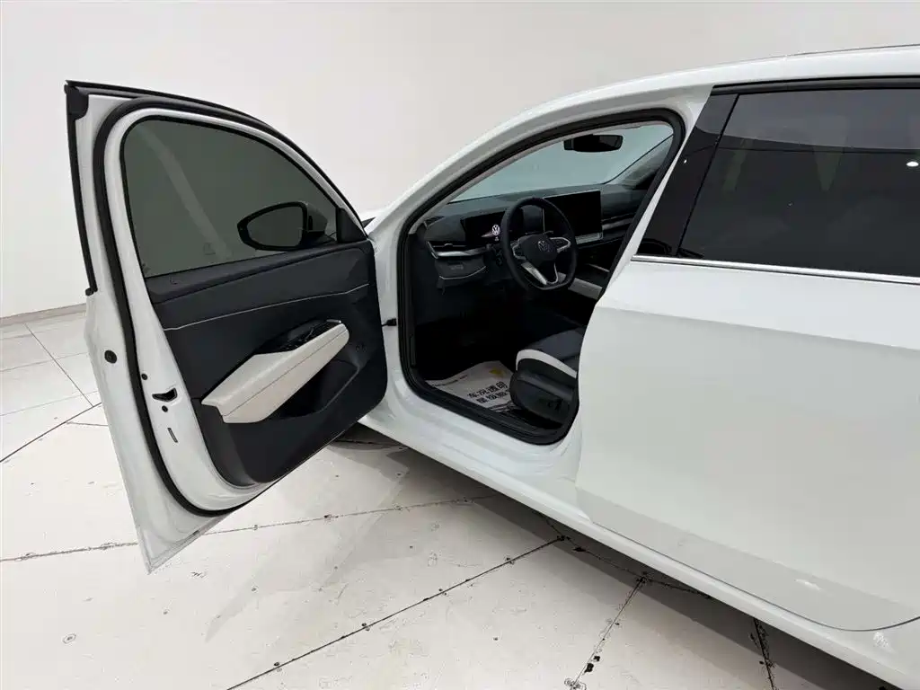Volkswagen Sagitar 2026 L 300TSI DSG Elite 2025 - thumbnail 13