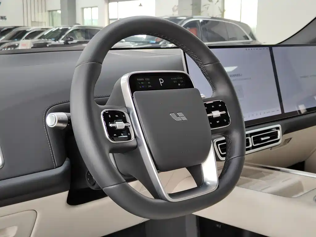 Li Auto Li Auto L7 2025 Max Intelligent Refresh Edition 2025 - thumbnail 4