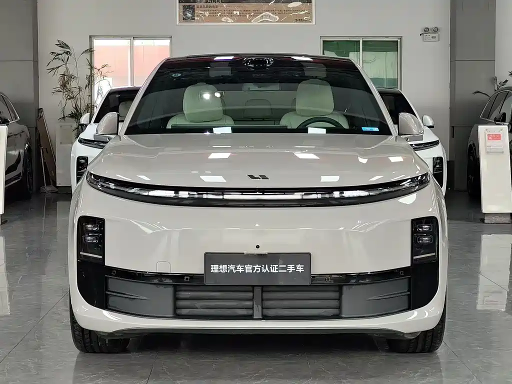 Li Auto Li Auto L6 2025 Max Intelligent Refresh Edition 2025 - thumbnail 2