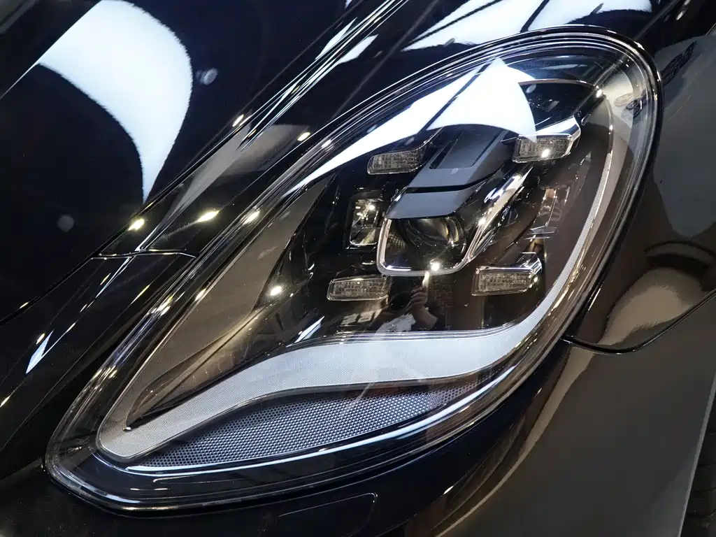 Porsche 2021 Porsche Panamera 2.9T 2021 - thumbnail 23
