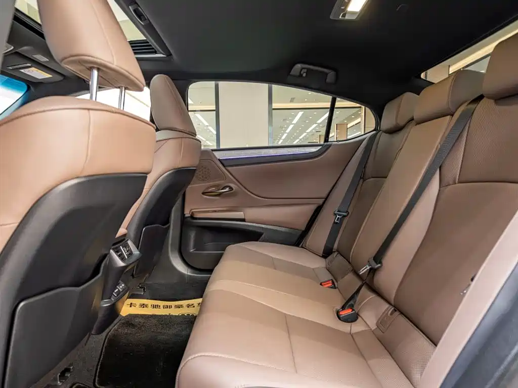Lexus Lexus ES 2025 200 Zhenxiang Edition 2025 - thumbnail 15