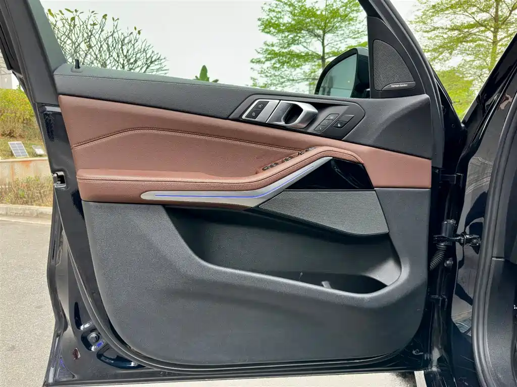 BMW BMW X5 2019 xDrive40i M Sport Package Canadian Version 2020 - thumbnail 16