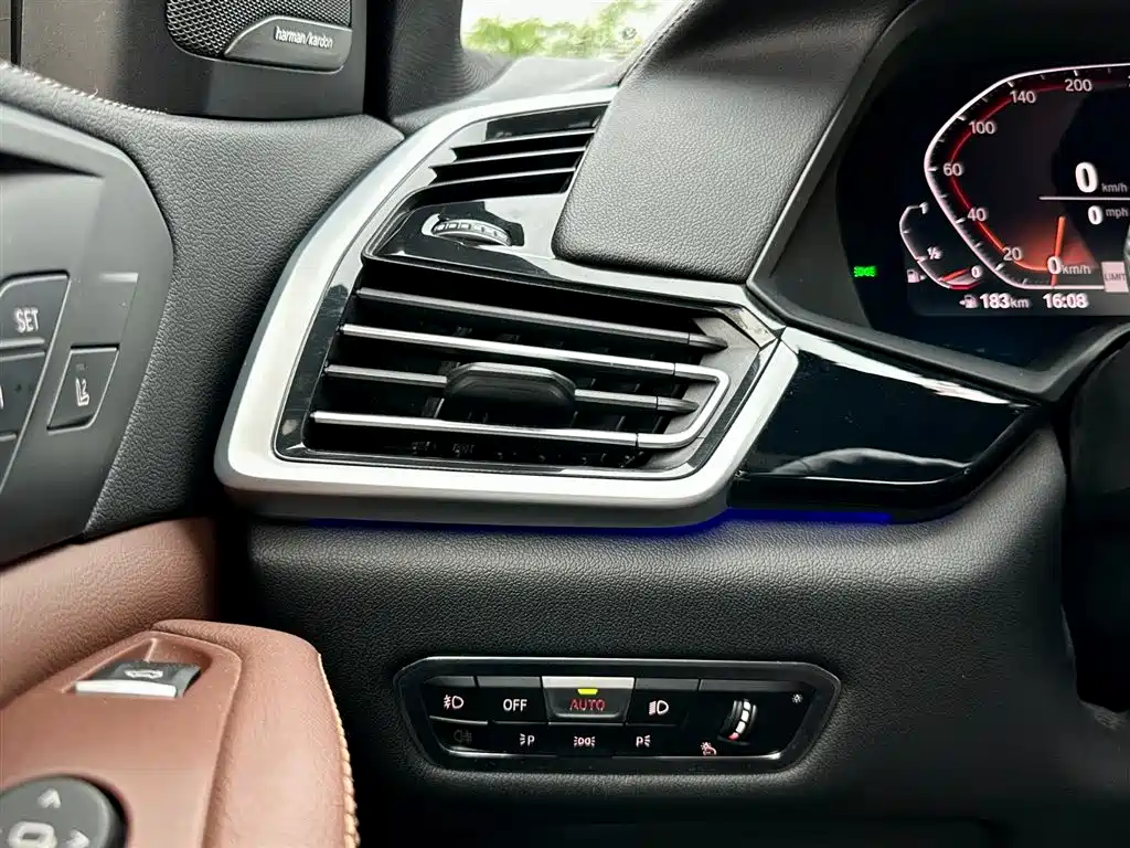 BMW BMW X5 2019 xDrive40i M Sport Package Canadian Version 2020 - thumbnail 21