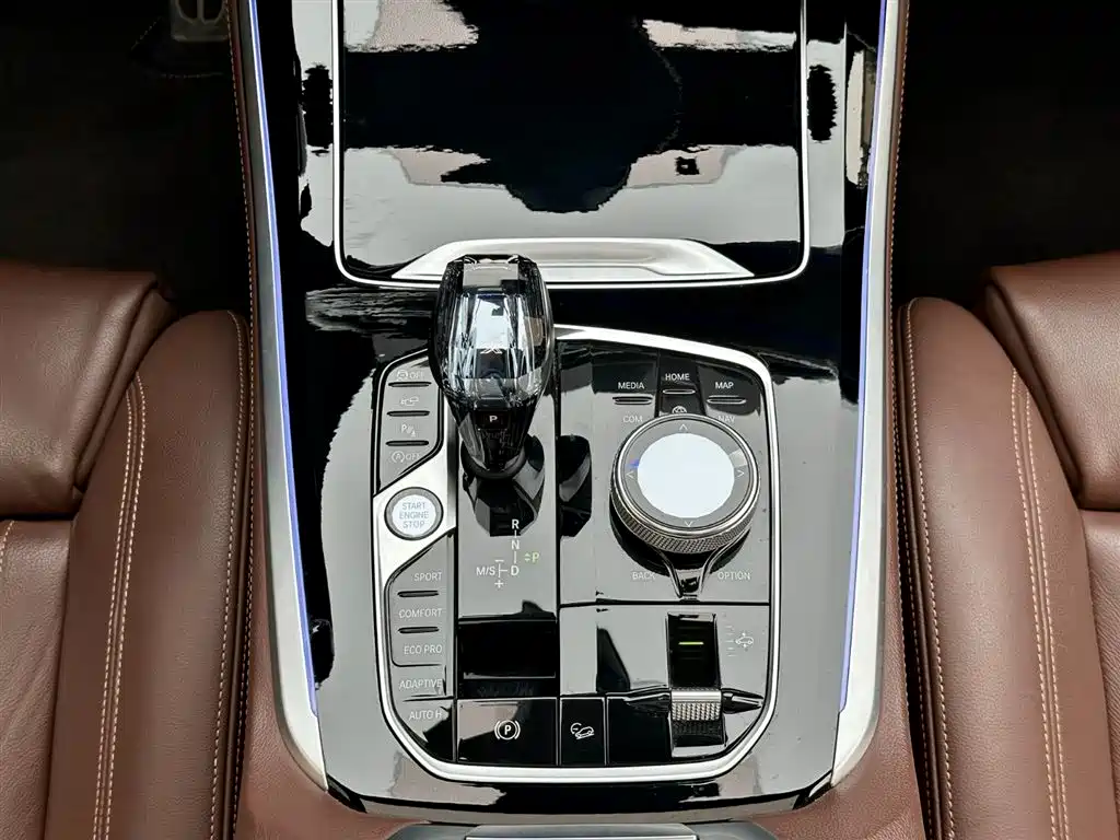 BMW BMW X5 2019 xDrive40i M Sport Package Canadian Version 2020 - thumbnail 28
