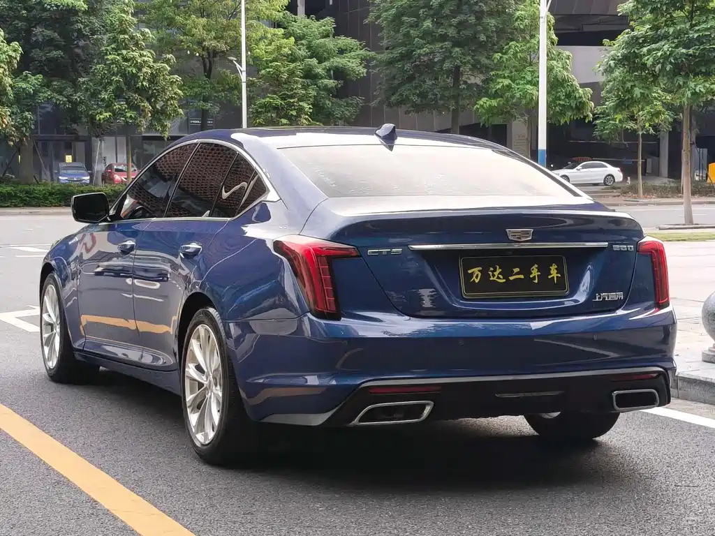 Cadillac Cadillac CT5 2021 28T Luxury 2021 - thumbnail 4