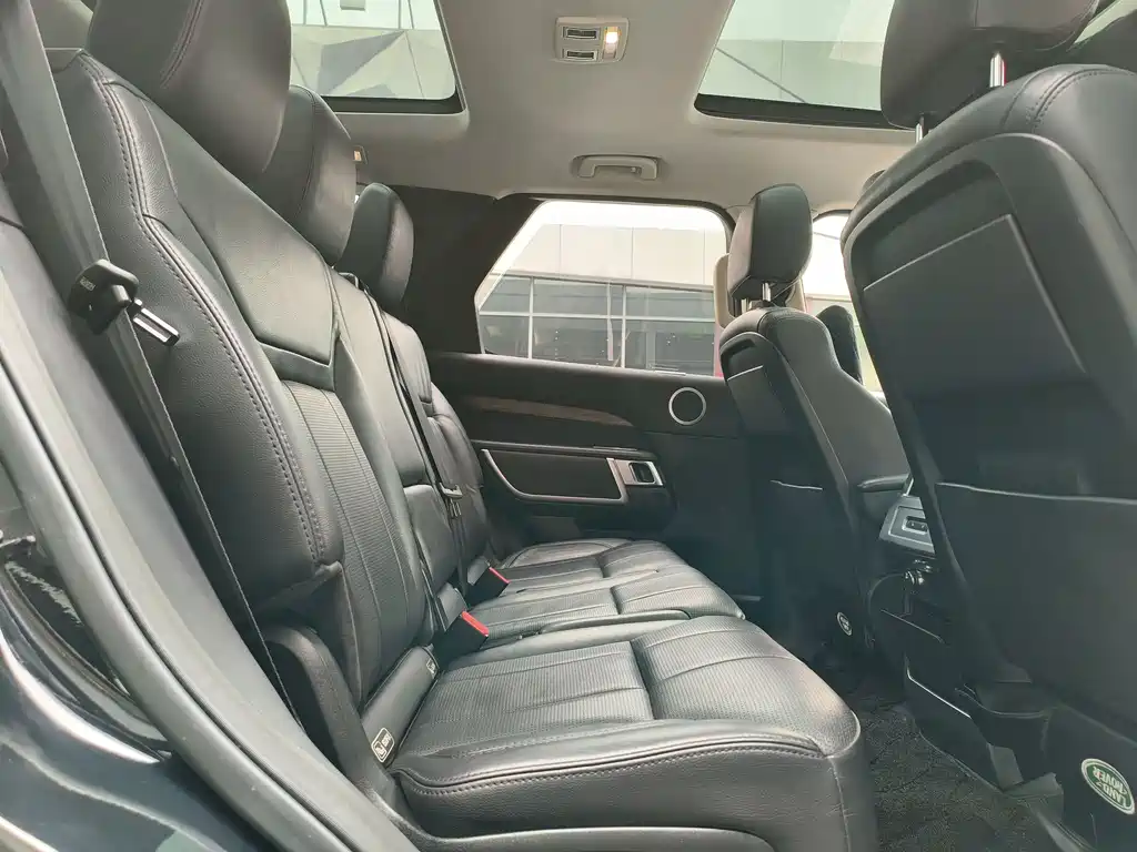 Land Rover Land Rover Discovery 2017 3.0 SC V6 HSE 2017 - thumbnail 9