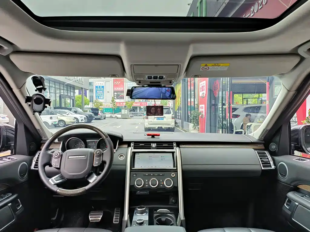 Land Rover Land Rover Discovery 2017 3.0 SC V6 HSE 2017 - thumbnail 12