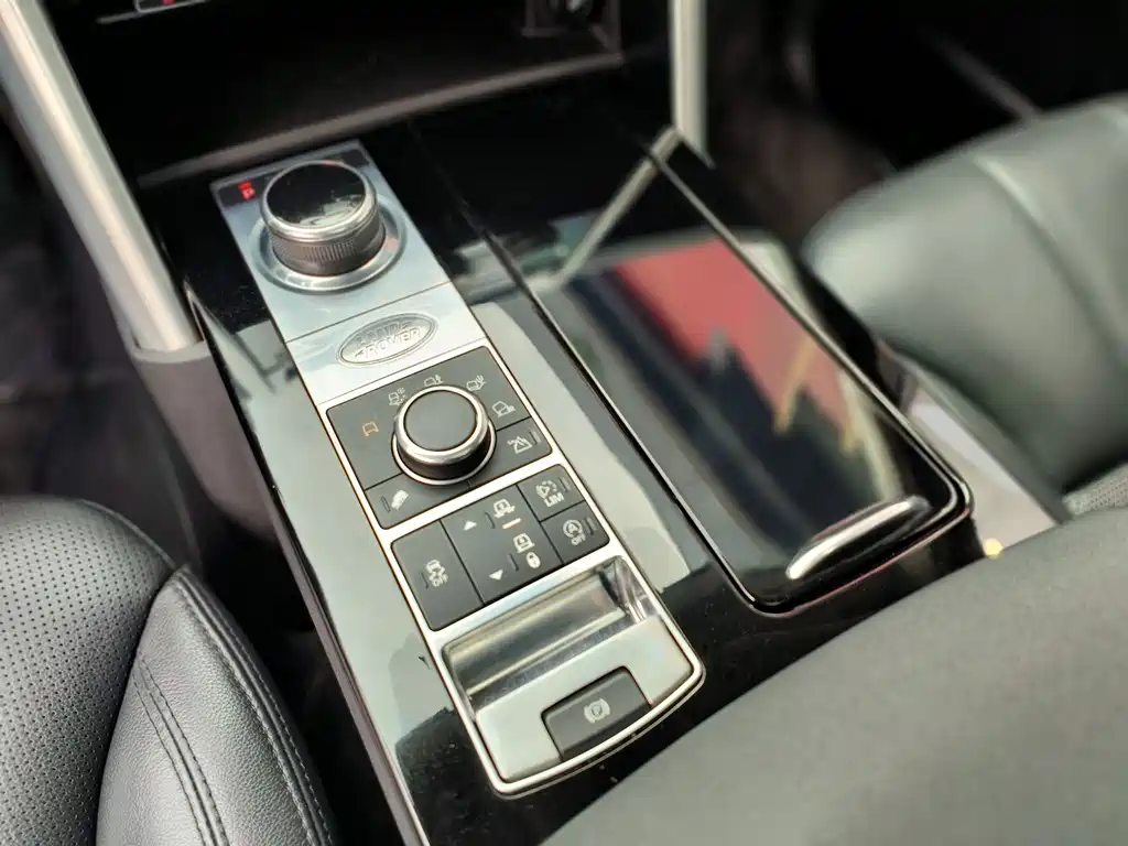 Land Rover Land Rover Discovery 2017 3.0 SC V6 HSE 2017 - thumbnail 16