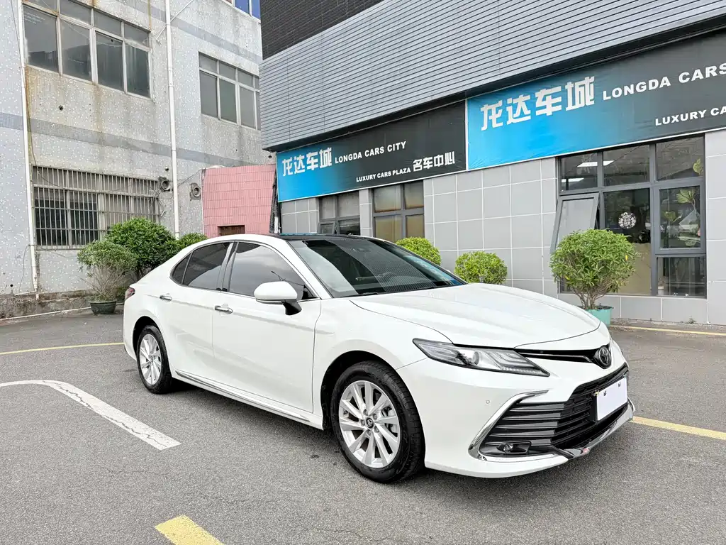 Toyota Camry 2023 2.0G Luxury Edition 2023 - thumbnail 3