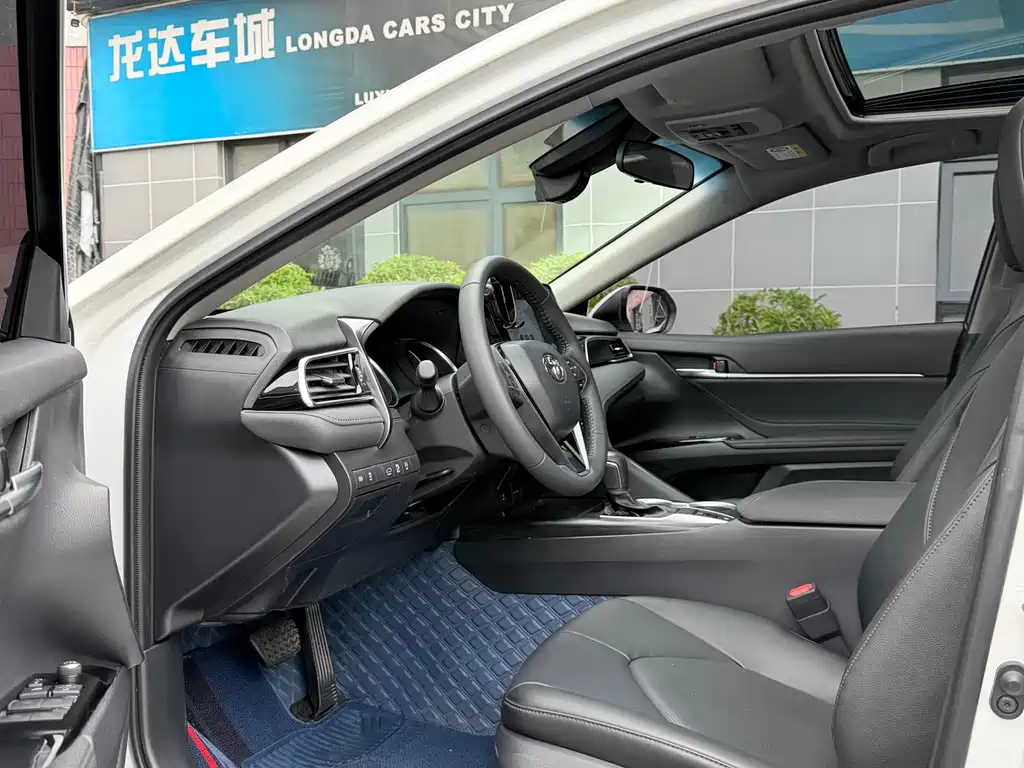 Toyota Camry 2023 2.0G Luxury Edition 2023 - thumbnail 8