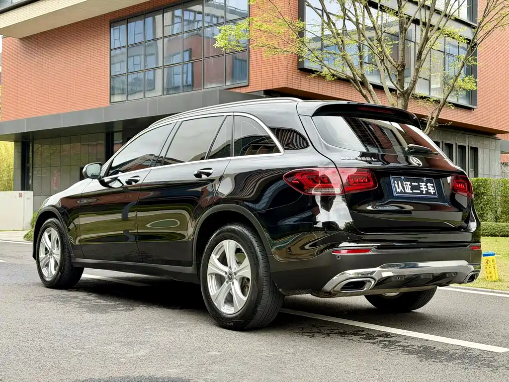 Mercedes-Benz Mercedes-Benz GLC 2020 GLC 260 L 4MATIC Dynamic 2019 - thumbnail 4
