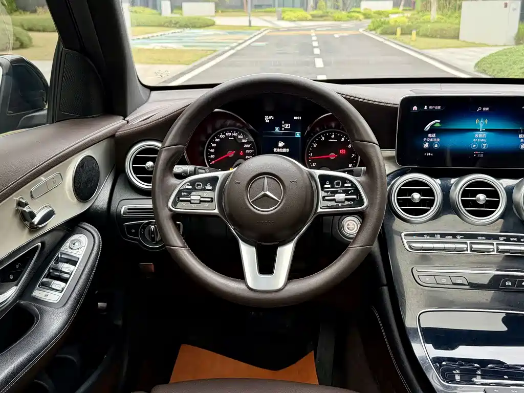 Mercedes-Benz Mercedes-Benz GLC 2020 GLC 260 L 4MATIC Dynamic 2019 - thumbnail 13