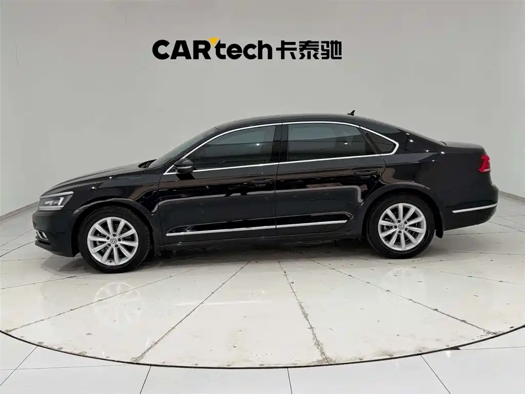 Volkswagen Volkswagen Passat 2017 330TSI DSG Zunrong Edition 2017 - thumbnail 6