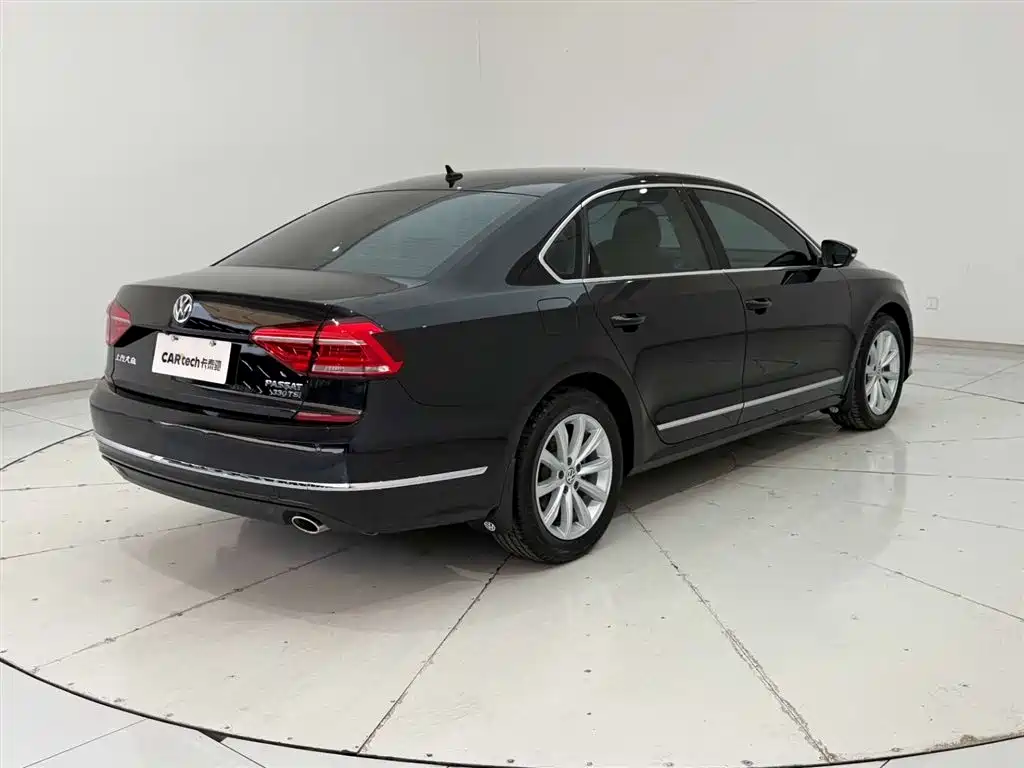 Volkswagen Volkswagen Passat 2017 330TSI DSG Zunrong Edition 2017 - thumbnail 8