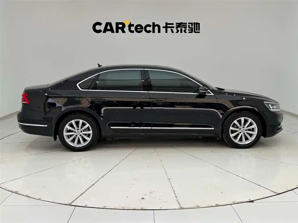 Volkswagen Volkswagen Passat 2017 330TSI DSG Zunrong Edition 2017 - thumbnail 12