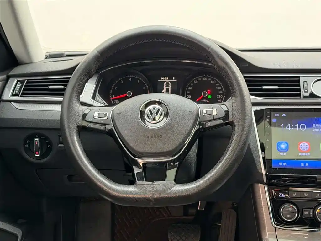 Volkswagen Volkswagen Passat 2017 330TSI DSG Zunrong Edition 2017 - thumbnail 26