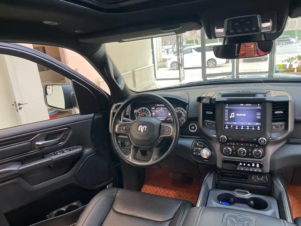 RAM 2022 RAM 1500 5.7L Automatic 2022 - thumbnail 19