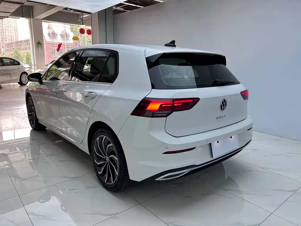 Volkswagen Golf 2021 280TSI DSG Pro 2022 - thumbnail 5