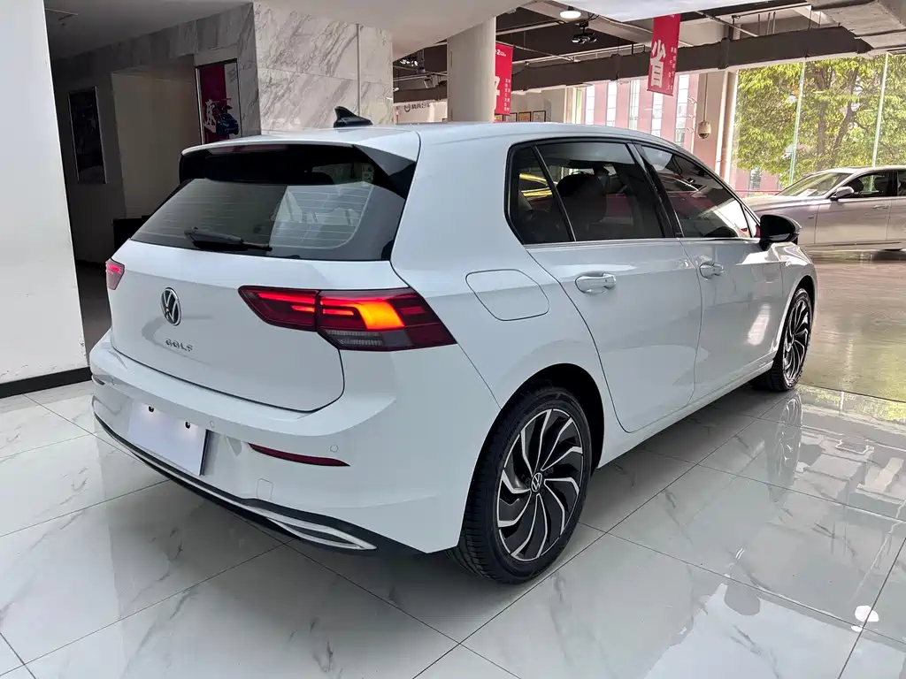 Volkswagen Golf 2021 280TSI DSG Pro 2022 - thumbnail 7
