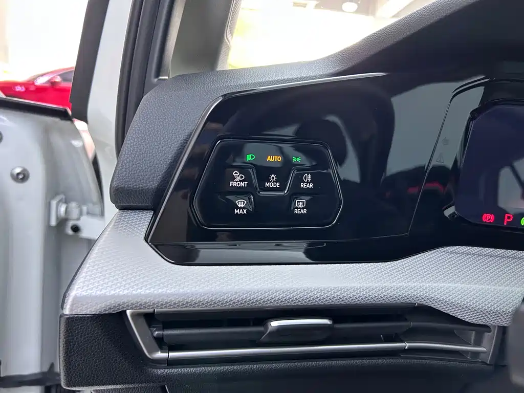 Volkswagen Golf 2021 280TSI DSG Pro 2022 - thumbnail 14