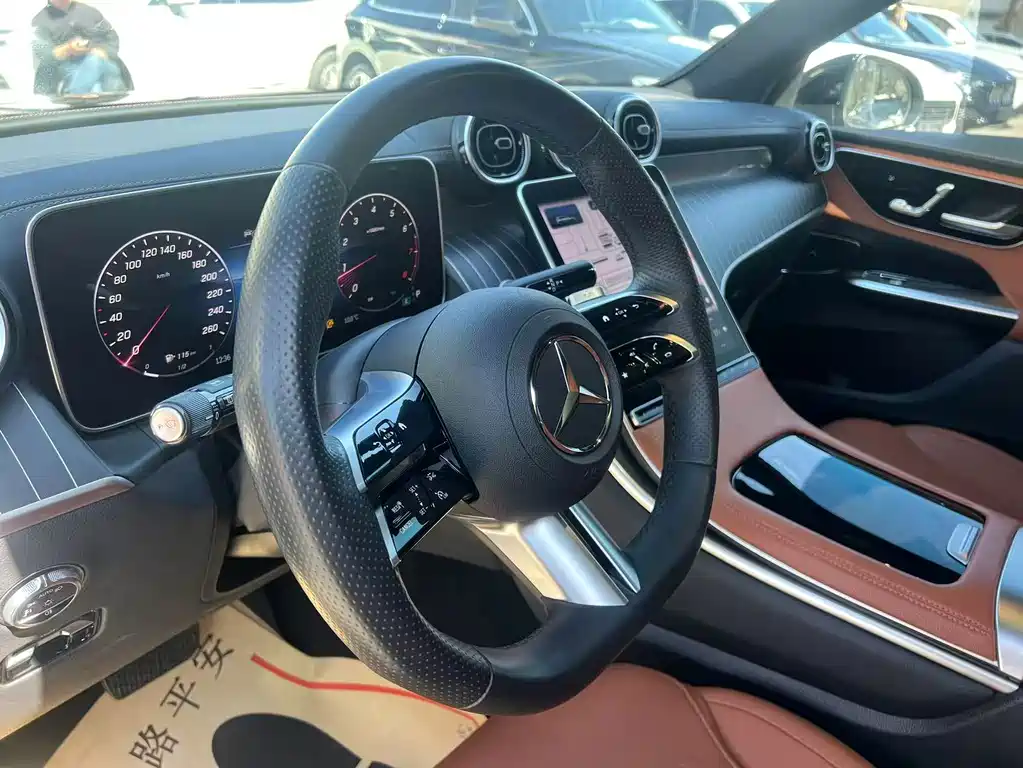 Mercedes-Benz Mercedes-Benz GLC 260 L 4MATIC Luxury 2023 - thumbnail 17