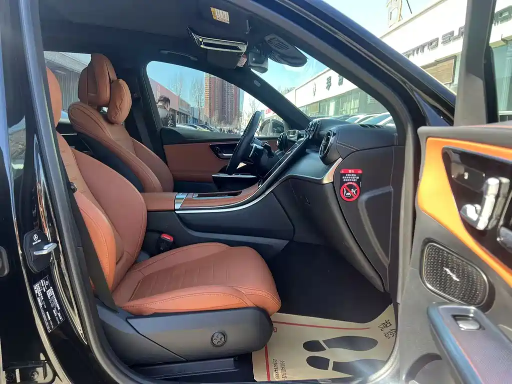 Mercedes-Benz Mercedes-Benz GLC 260 L 4MATIC Luxury 2023 - thumbnail 28