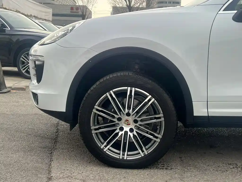 Porsche Porsche Cayenne 2015 Cayenne 3.0T 2016 - thumbnail 9