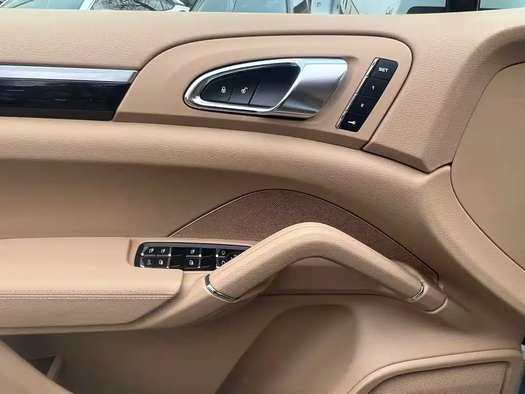 Porsche Porsche Cayenne 2015 Cayenne 3.0T 2016 - thumbnail 14